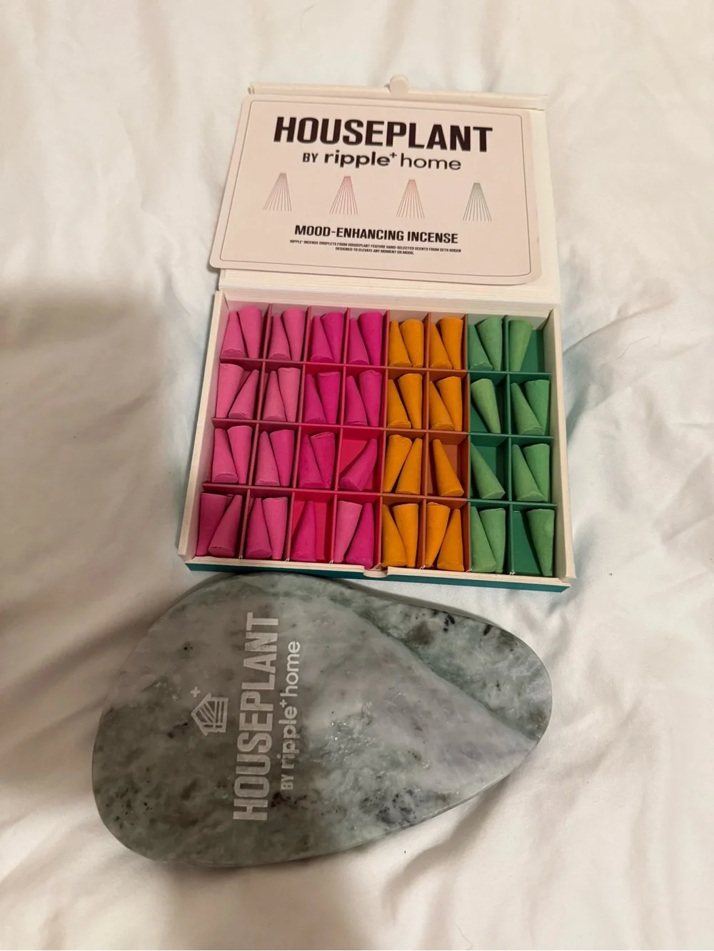 HOUSEPLANT by ripple+home Green Marble Decorative Tray by Seth Rogan - Picture 4 of 7